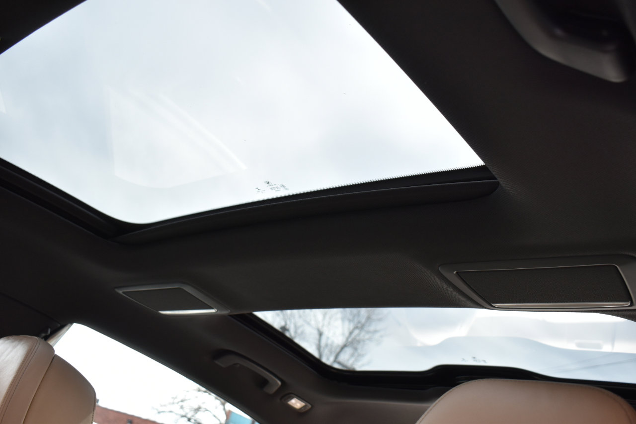 Used 2019 BMW 750i w/ Executive Package image 40