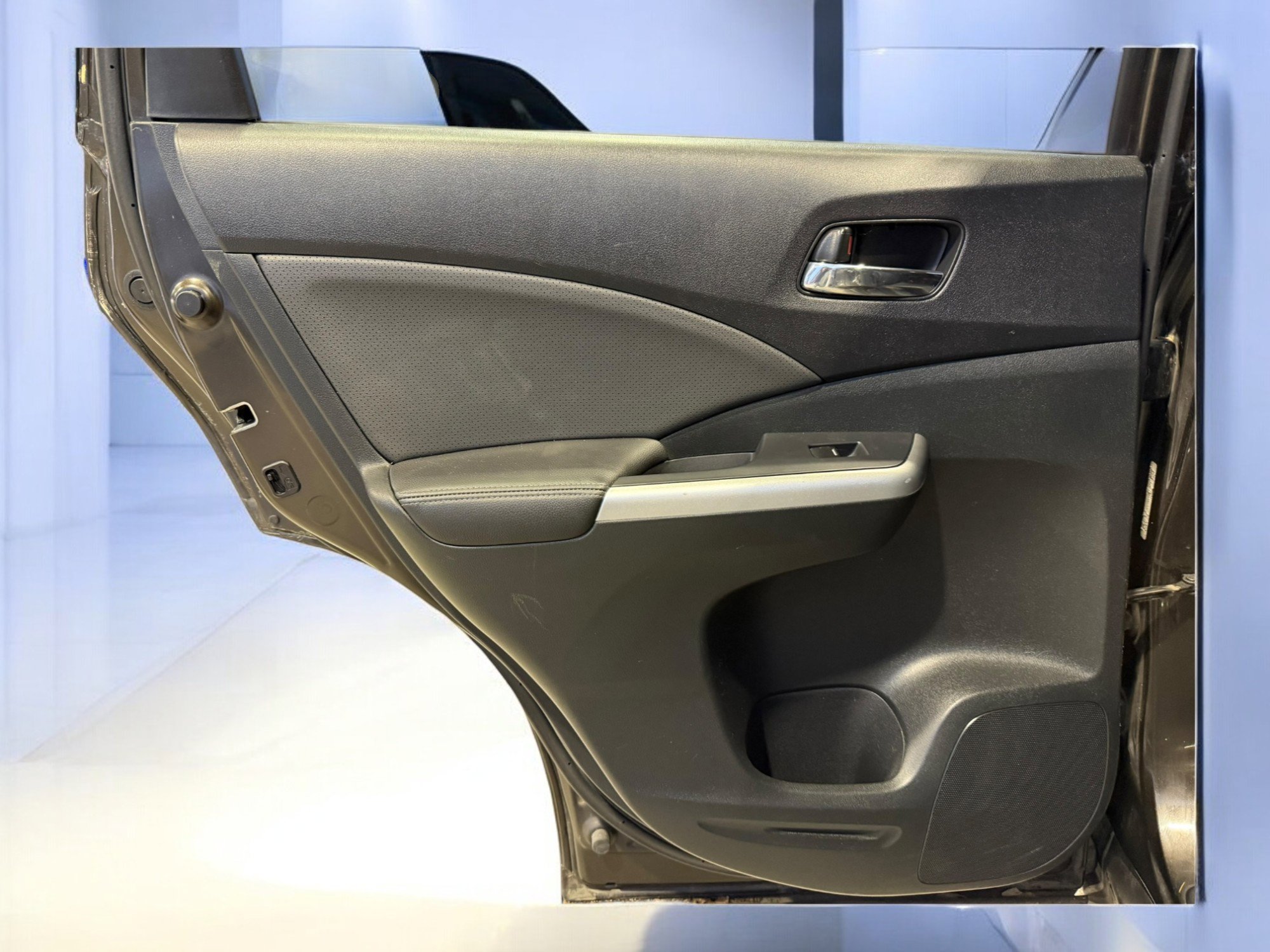 Used 2016 Honda CR-V Touring image 21