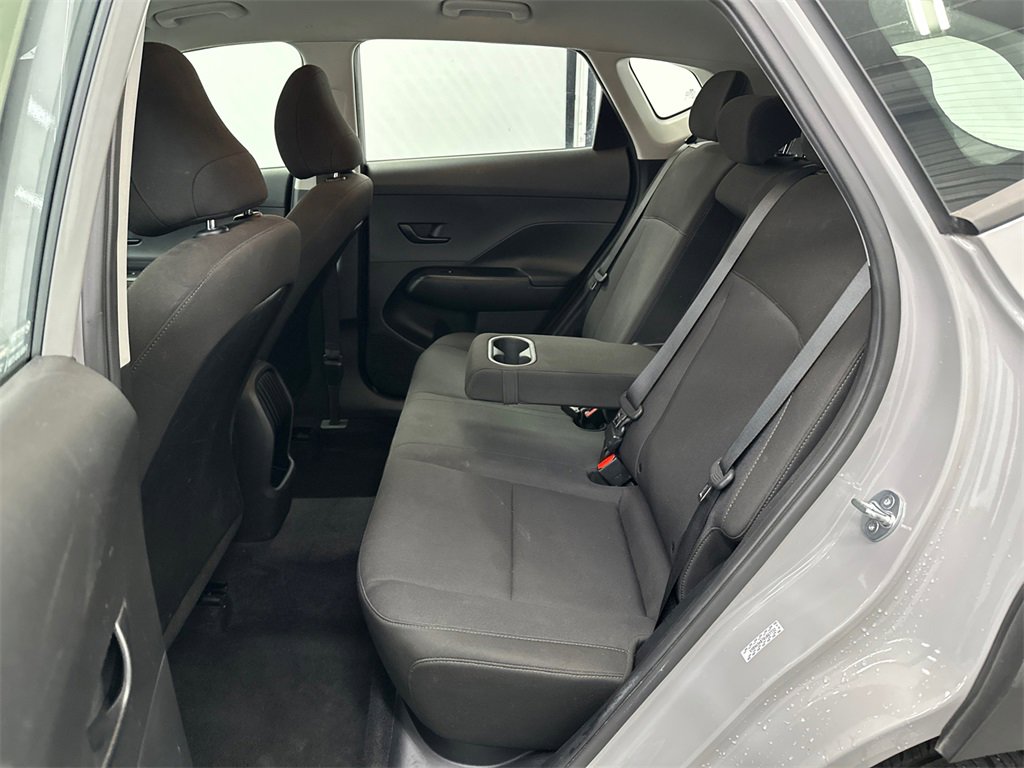 Used 2024 Hyundai Kona SE image 20