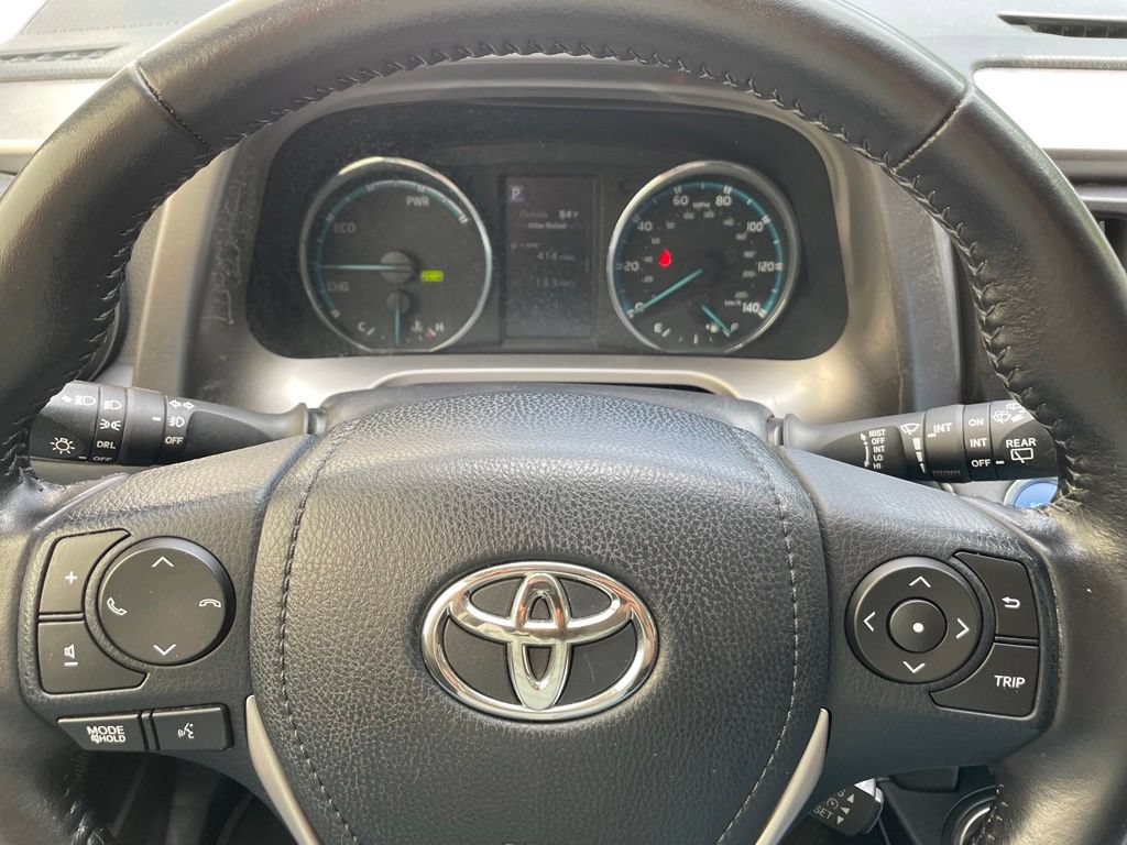 Used 2016 Toyota RAV4 XLE AWD/4WD image 15
