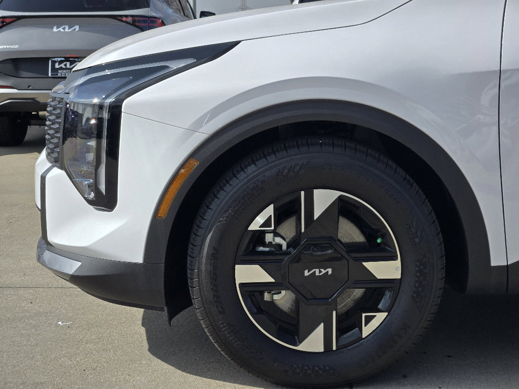 New 2026 Kia Sportage LX image 5