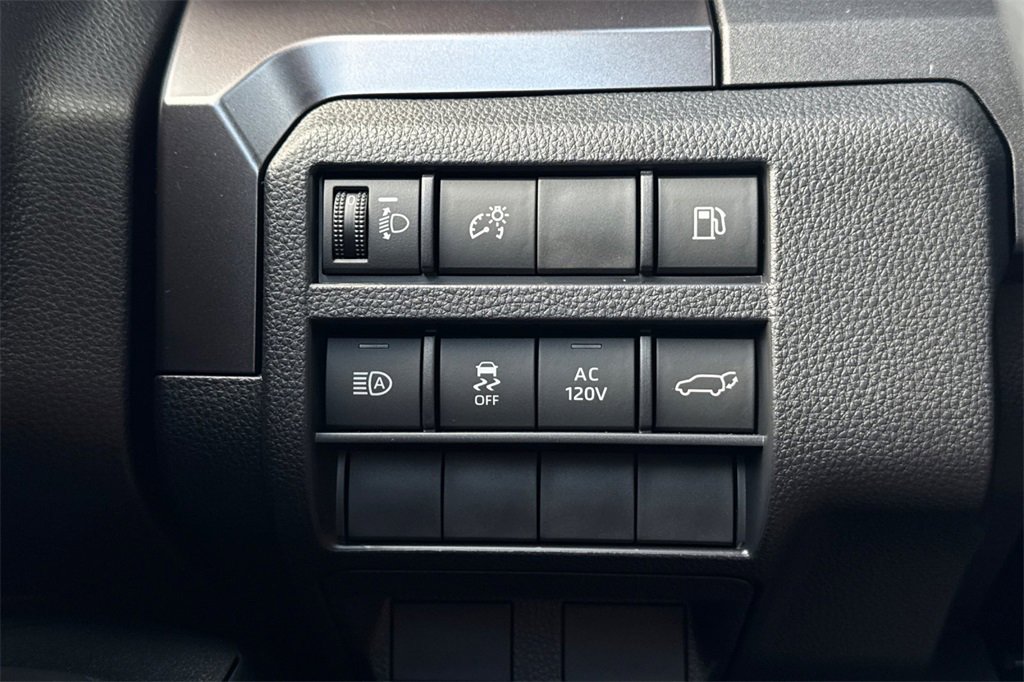 Used 2025 Toyota 4Runner TRD Off-Road Premium image 32