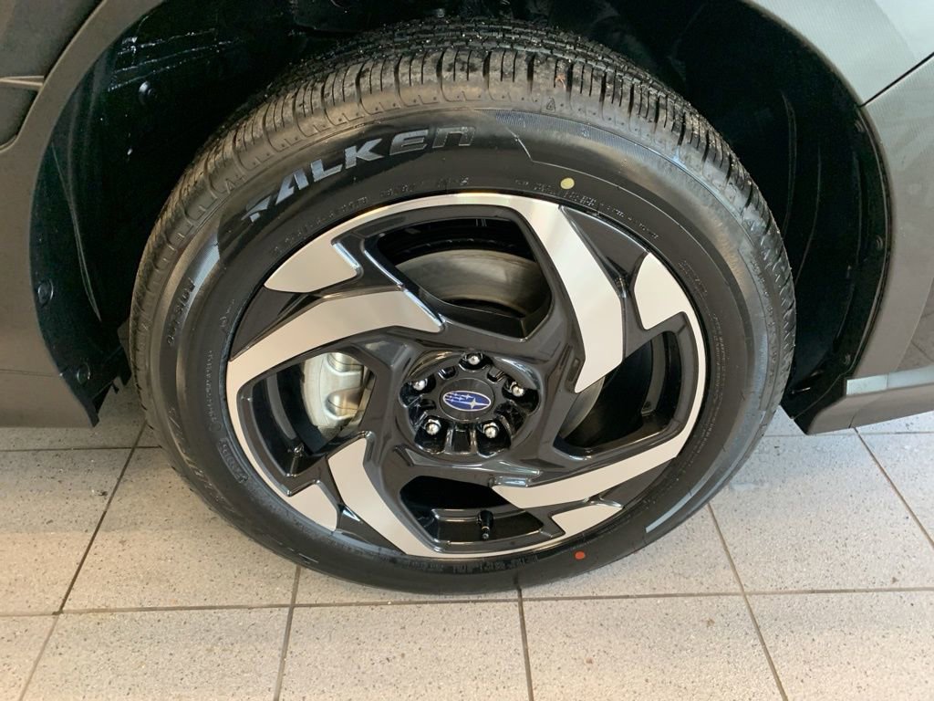 New 2026 Subaru Crosstrek 2.5i Limited w/ Crosstrek Mirror Package image 23