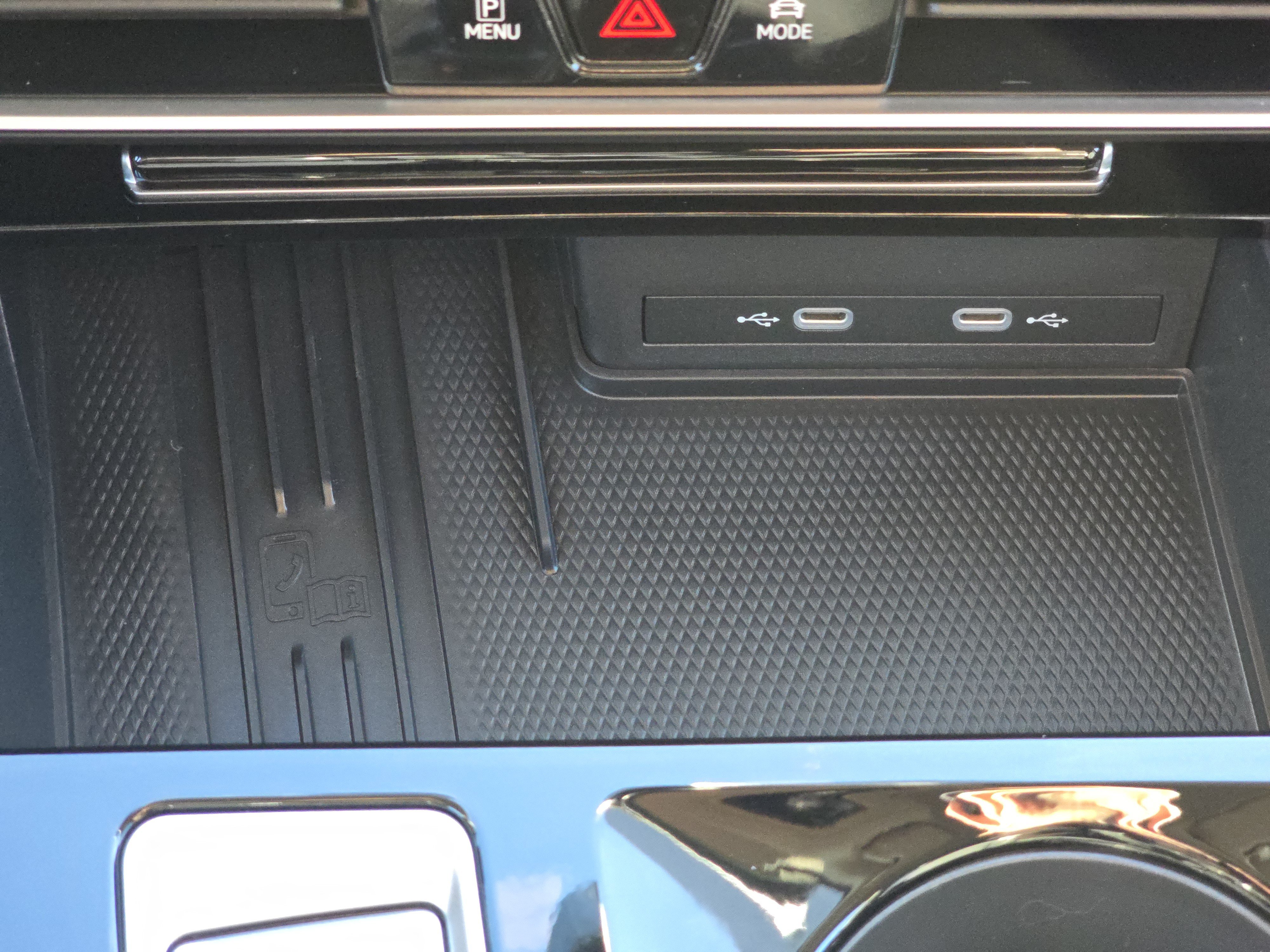 Certified 2025 Volkswagen Atlas SE AWD/4WD image 12