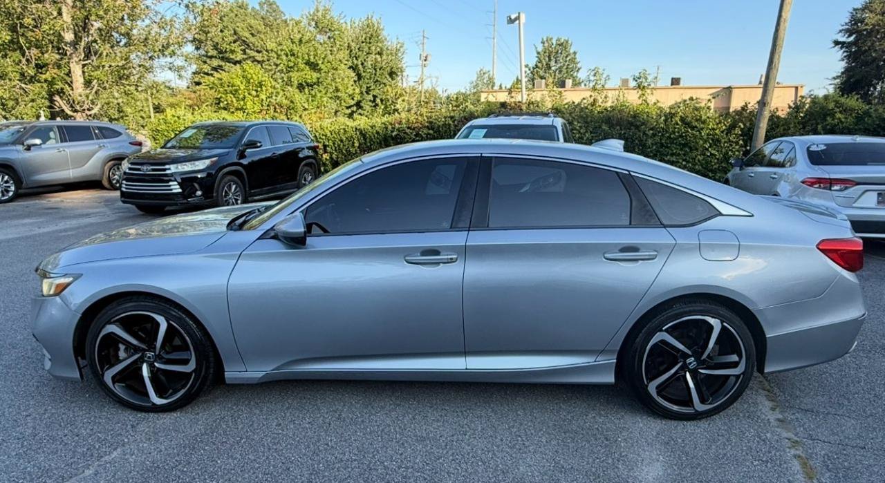 Used 2018 Honda Accord Sport image 5