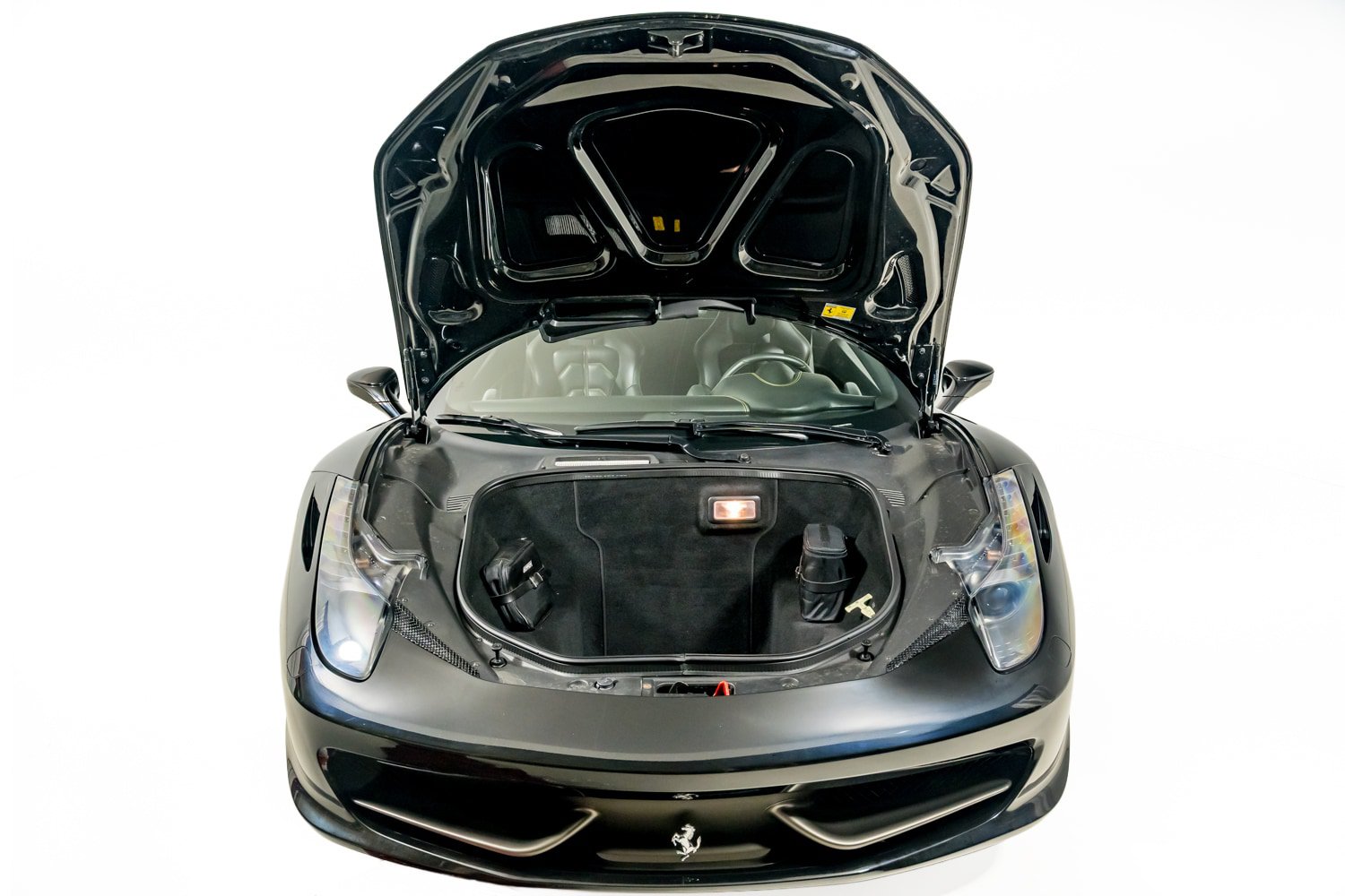 Used 2010 Ferrari 458 Italia Coupe RWD image 36