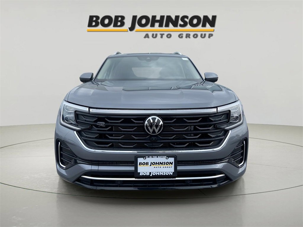 New 2025 Volkswagen Atlas SEL Premium R-Line image 2