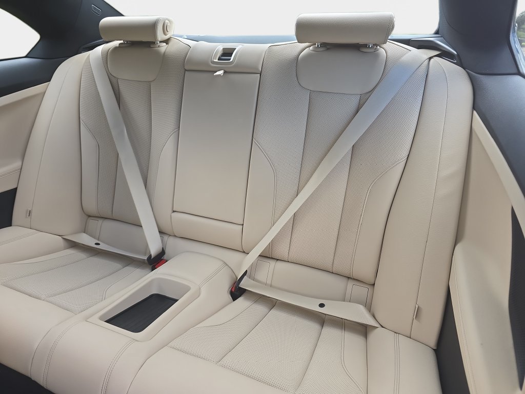 Certified 2024 BMW 230i Coupe w/ Convenience Package RWD image 19