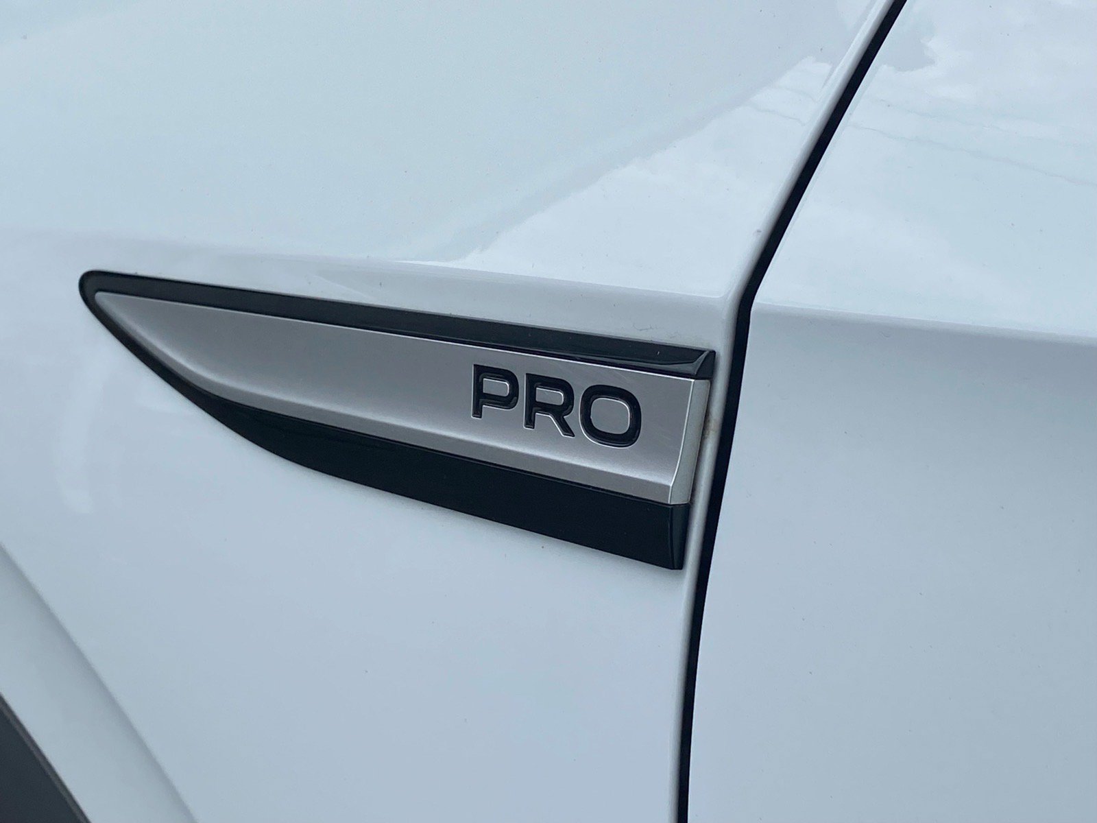 Certified 2022 Volkswagen ID.4 Pro RWD image 7
