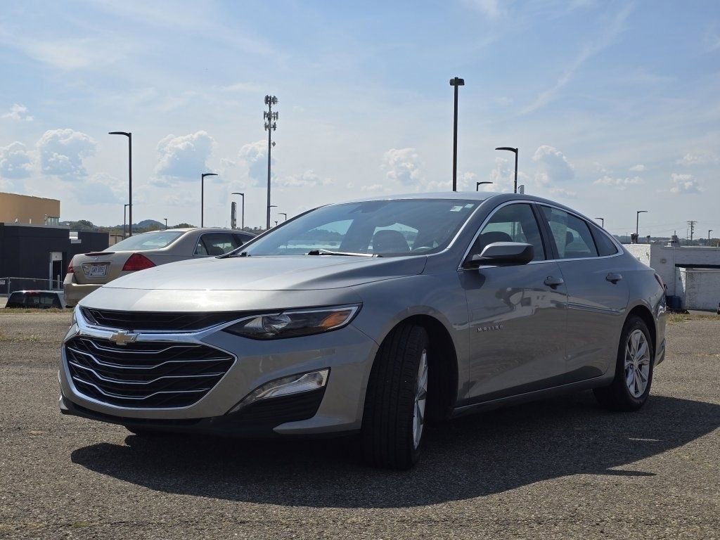 Used 2024 Chevrolet Malibu LT FWD image 13