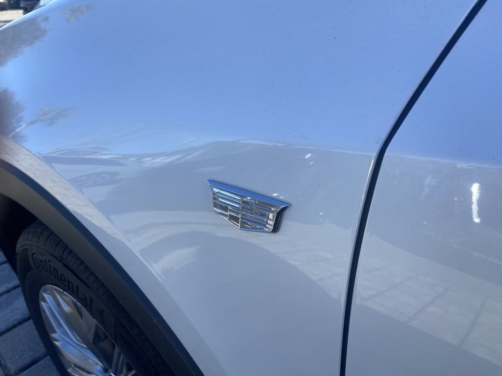 Certified 2025 Cadillac XT4 Premium Luxury image 11