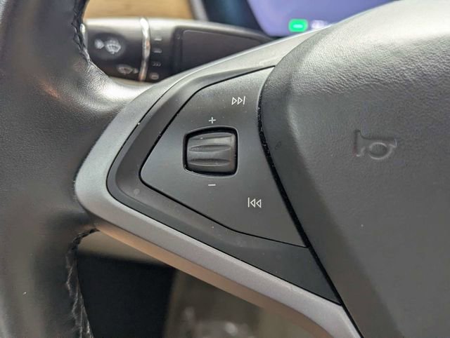 Used 2019 Tesla Model S Standard Range image 18