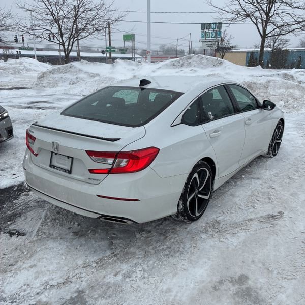 Used 2022 Honda Accord Sport image 6