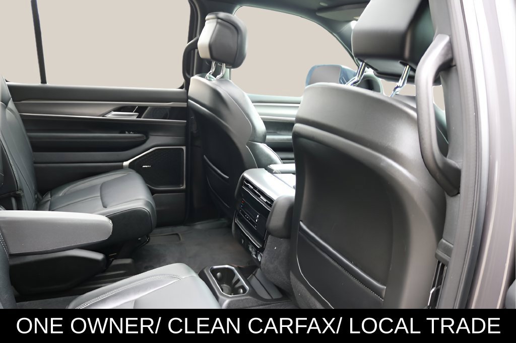 Used 2024 Jeep Wagoneer Series II RWD image 19