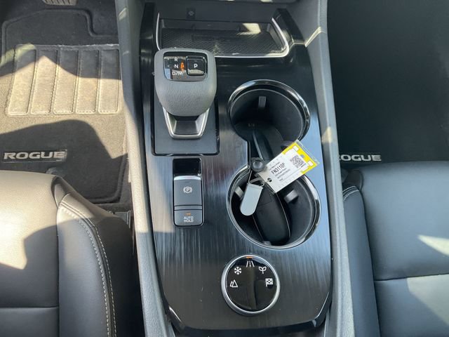 Certified 2026 Nissan Rogue SL AWD/4WD image 25