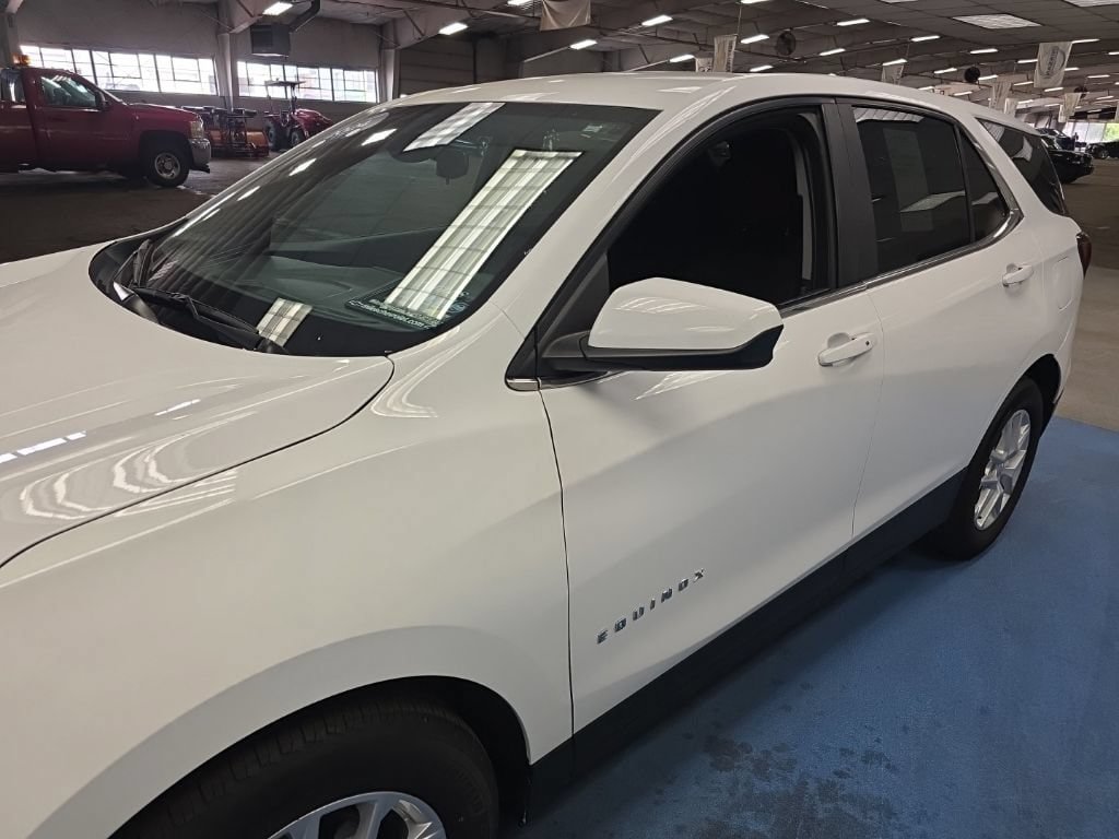 Certified 2024 Chevrolet Equinox LT FWD image 14