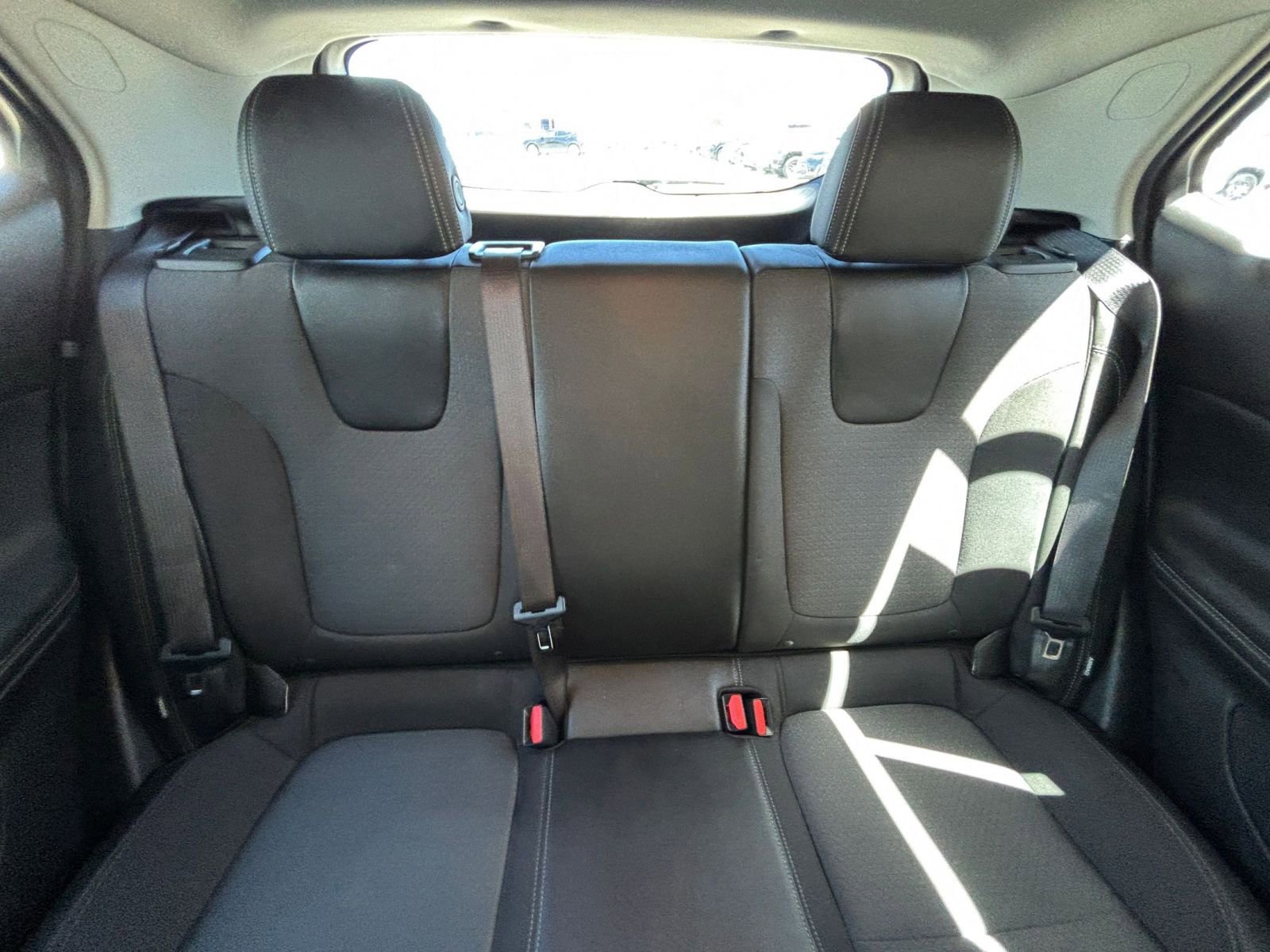 Used 2025 Buick Encore GX Preferred FWD image 38