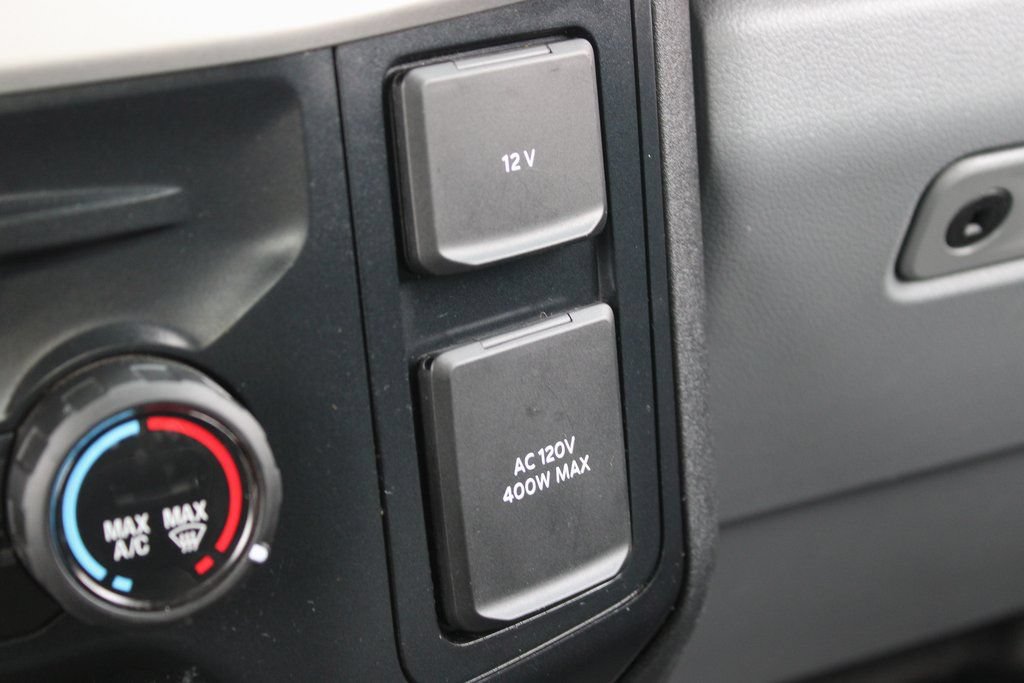 Used 2023 Ford F250 XLT AWD/4WD image 29