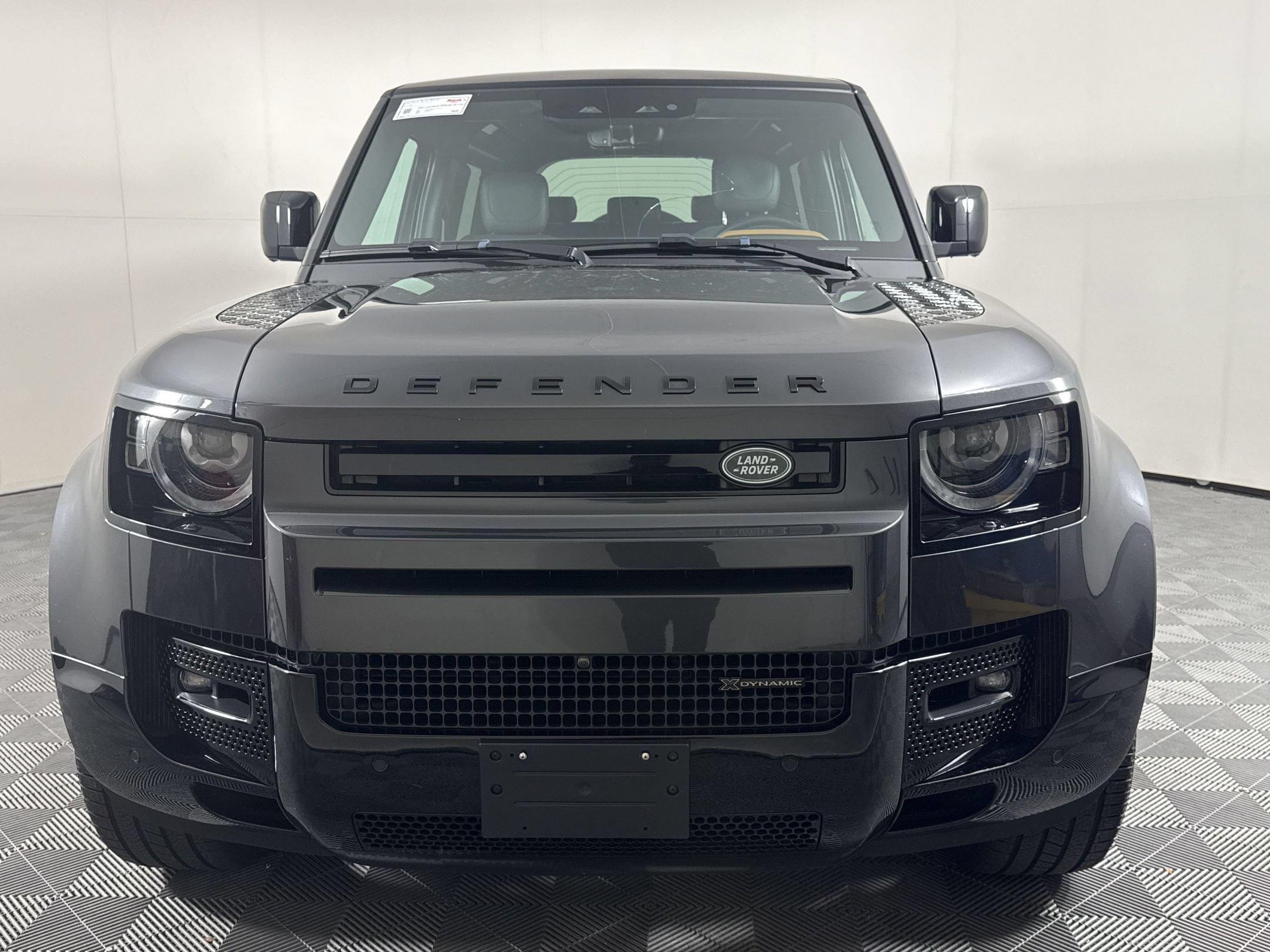 Used 2023 Land Rover Defender 90 X-Dynamic SE AWD/4WD image 6