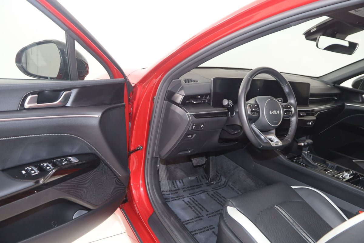 Used 2025 Kia K5 GT-Line AWD/4WD image 41