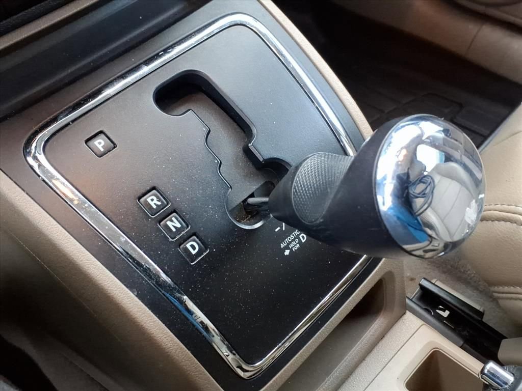 Used 2011 Jeep Compass Limited image 14