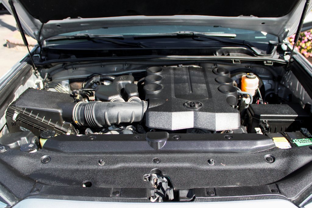 Used 2019 Toyota 4Runner SR5 image 12