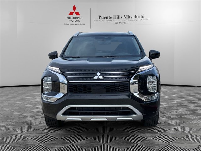 New 2025 Mitsubishi Outlander SEL image 2