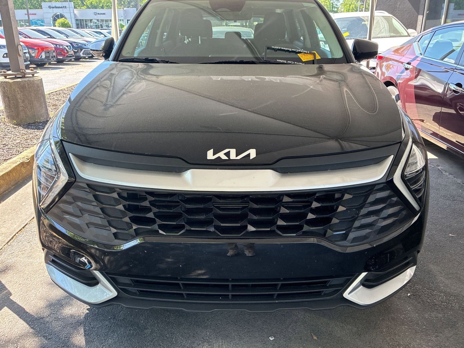 Used 2025 Kia Sportage LX image 8