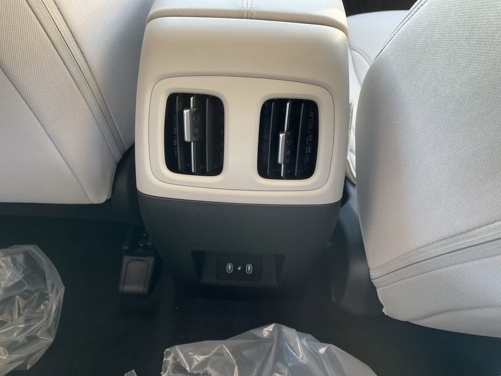 New 2026 Hyundai Tucson SEL image 12