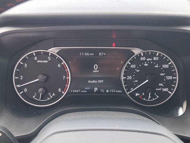 Used 2025 Nissan Rogue SV AWD/4WD image 12