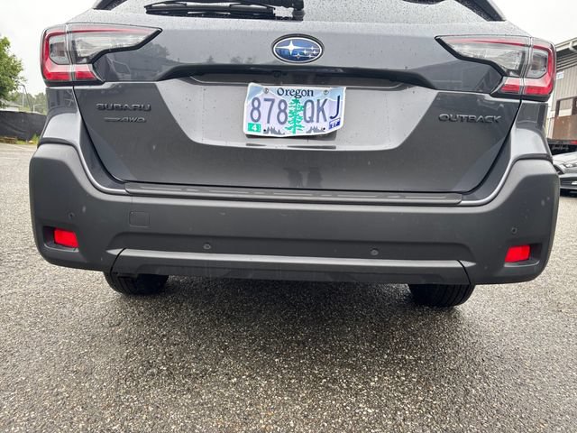 Certified 2025 Subaru Outback Onyx Edition AWD/4WD image 30