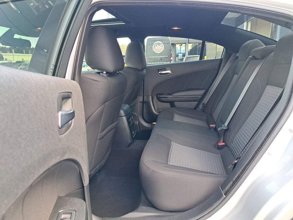 Used 2023 Dodge Charger SXT w/ Blacktop Package image 13