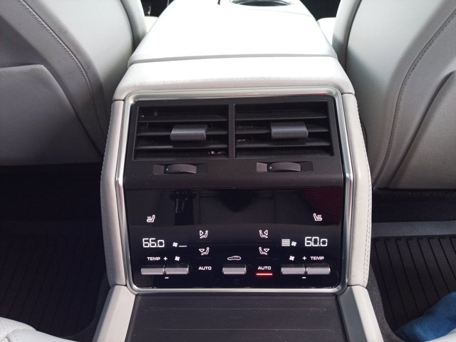 Used 2022 Porsche Panamera 4S AWD/4WD image 14