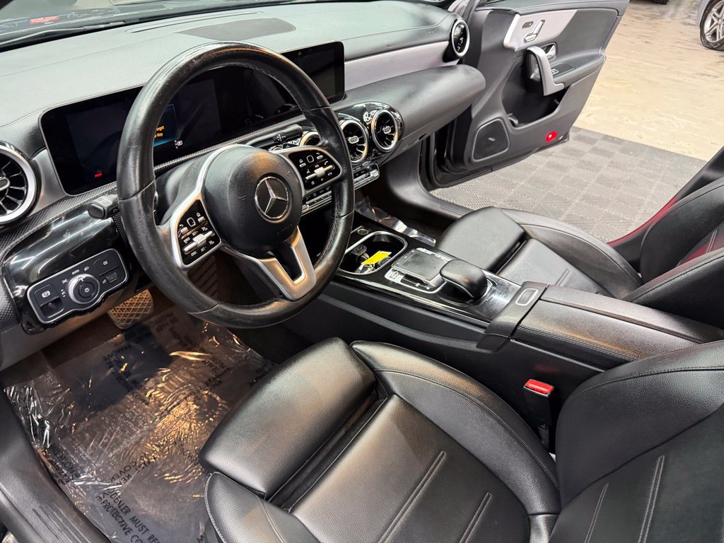 Used 2020 Mercedes-Benz CLA 250 image 31