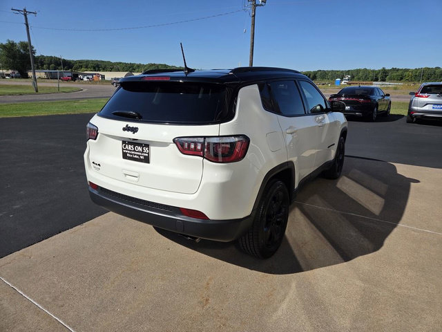Used 2020 Jeep Compass Latitude AWD/4WD image 4