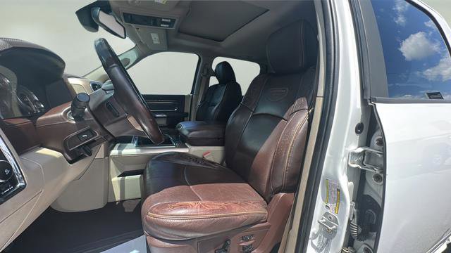 Used 2015 RAM 2500 Longhorn w/ Convenience Group RWD image 19