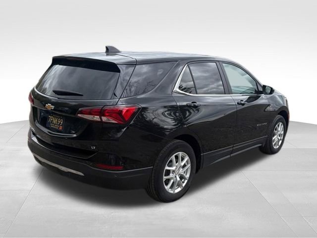 Used 2024 Chevrolet Equinox LT w/ LPO, Floor Liner Package FWD image 3
