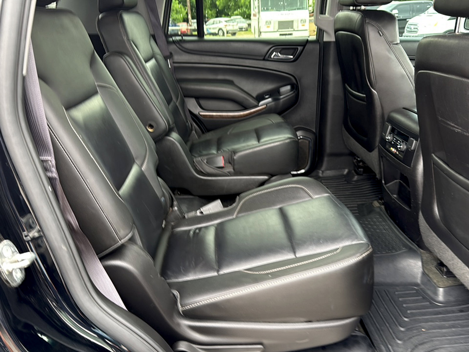 Used 2015 Chevrolet Tahoe LT AWD/4WD image 12