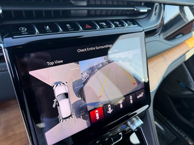 Used 2024 Jeep Grand Cherokee Summit image 24