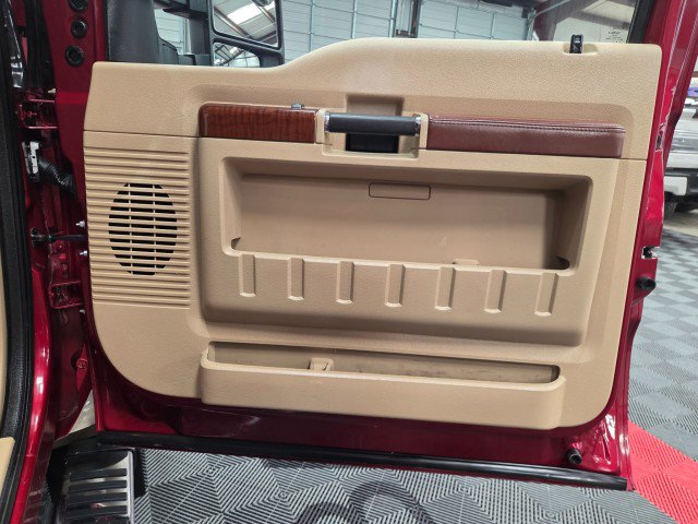 Used 2014 Ford F450 King Ranch w/ King Ranch Chrome Package image 39