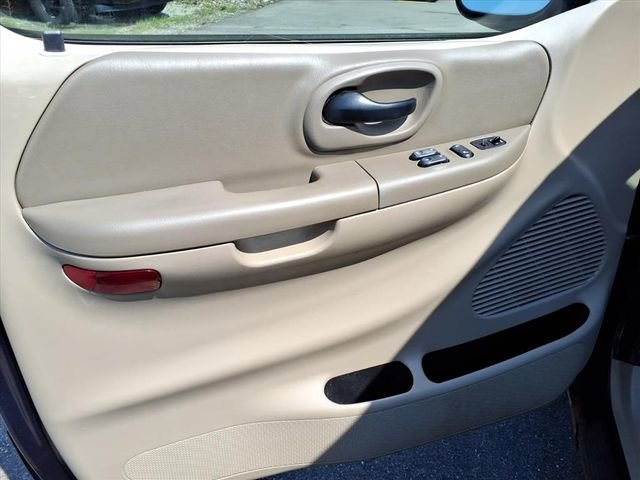 Used 2003 Ford F150 XL RWD image 16