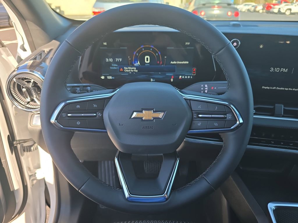 New 2026 Chevrolet Equinox LT image 17