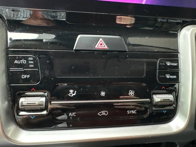 Used 2022 Kia Sorento S FWD image 10
