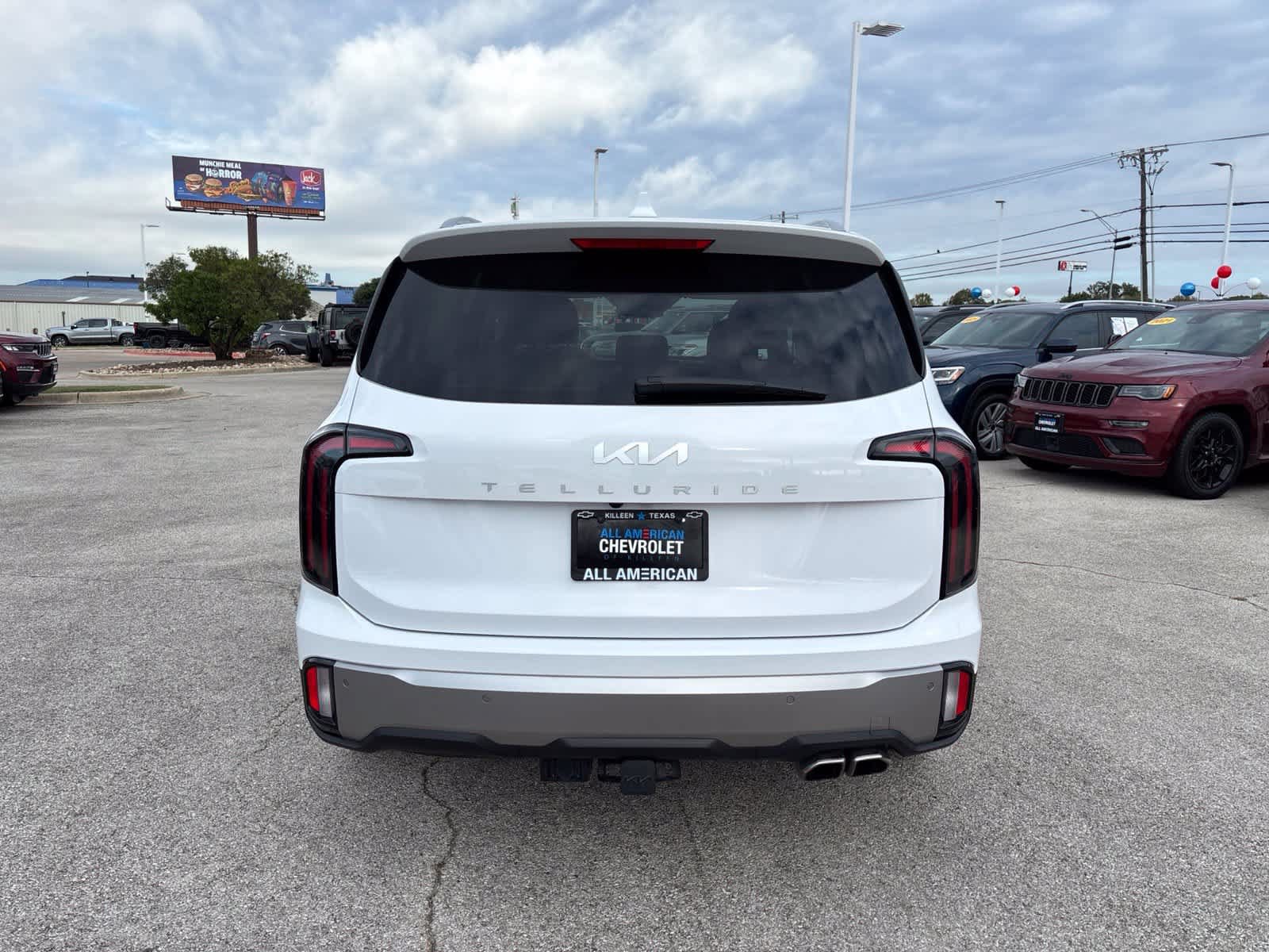 Used 2025 Kia Telluride EX FWD image 6