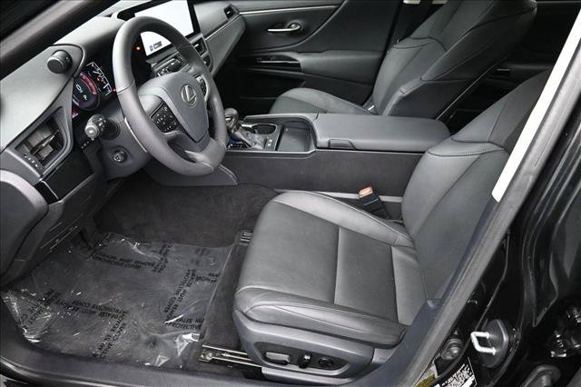 Used 2024 Lexus ES 300h w/ Premium Package FWD image 9