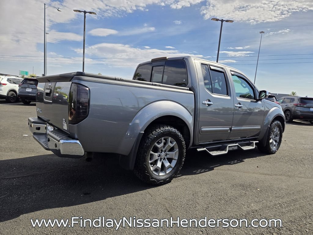 Used 2019 Nissan Frontier SL RWD image 6