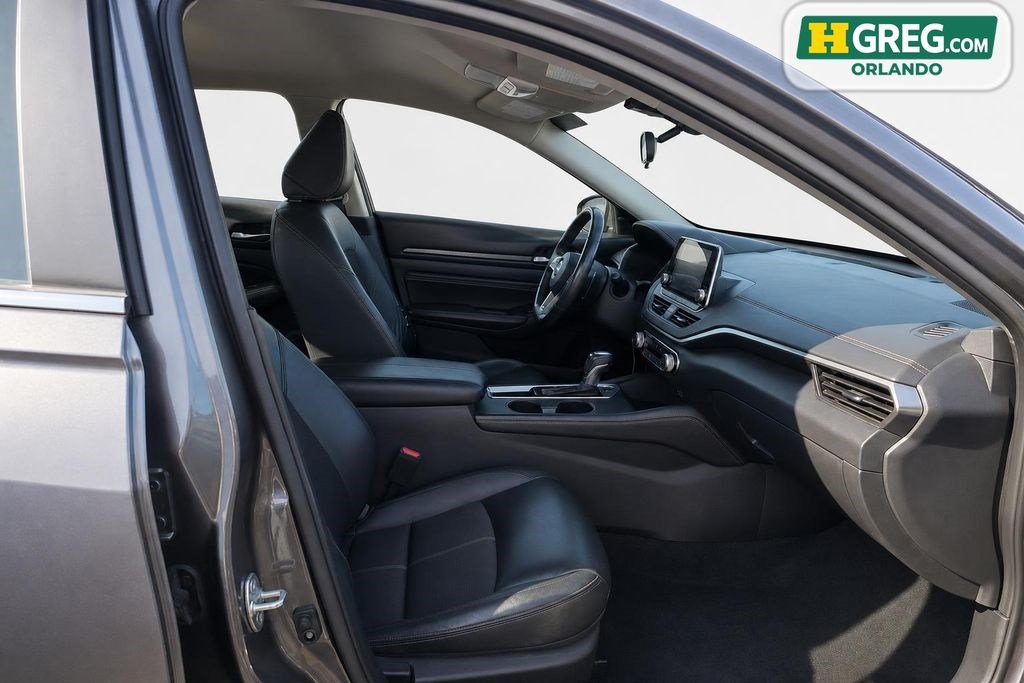 Used 2022 Nissan Altima 2.5 SR FWD image 15