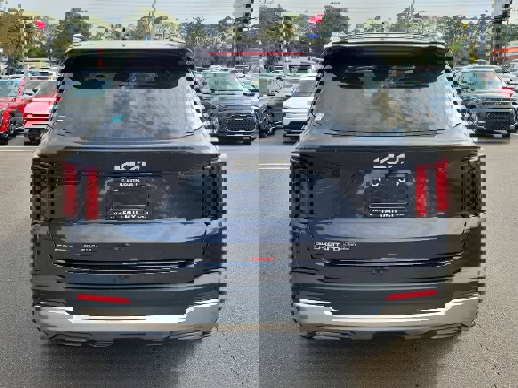 New 2026 Kia Sorento S image 5