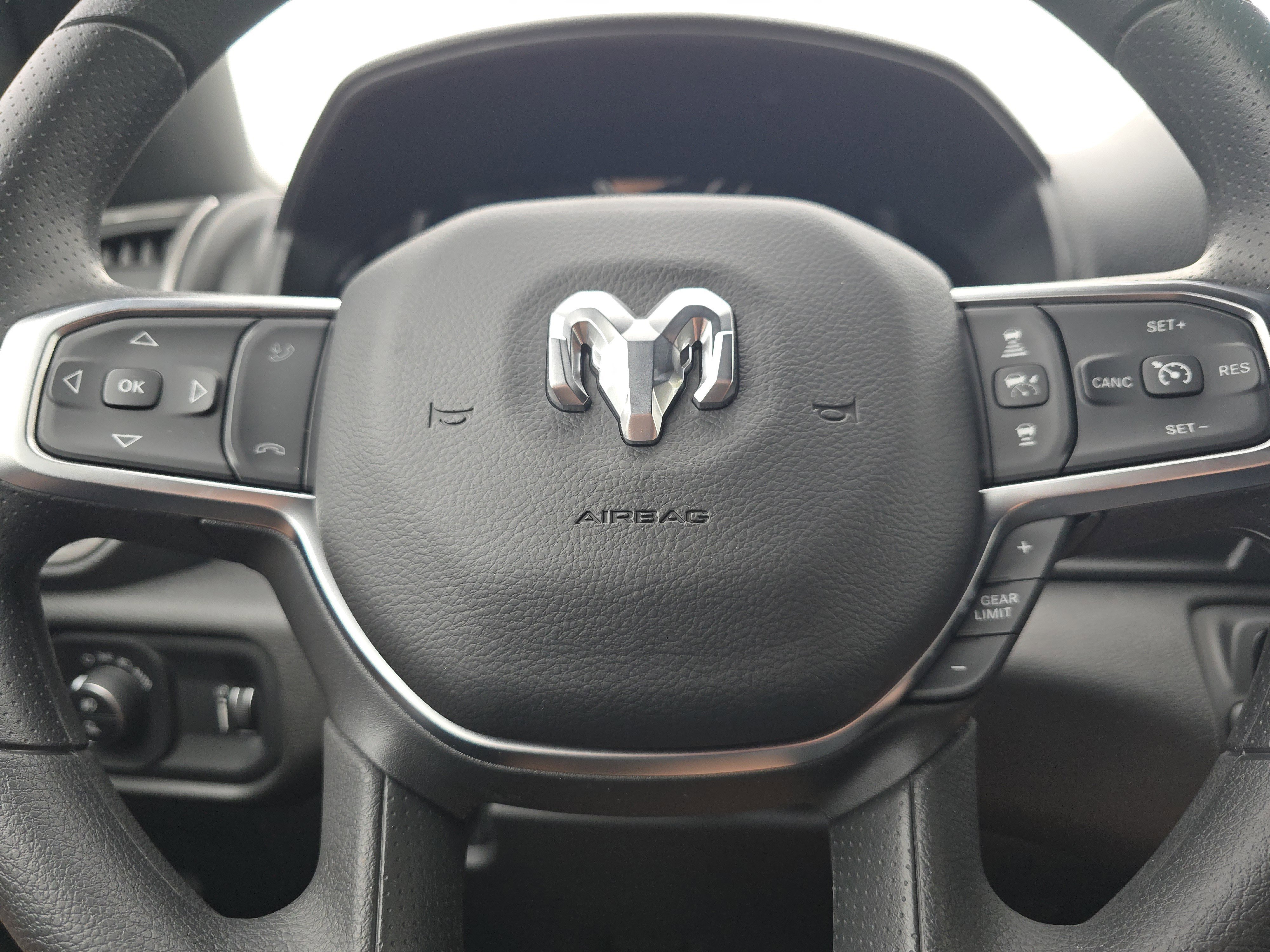 New 2026 RAM 1500 Classic Warlock image 27