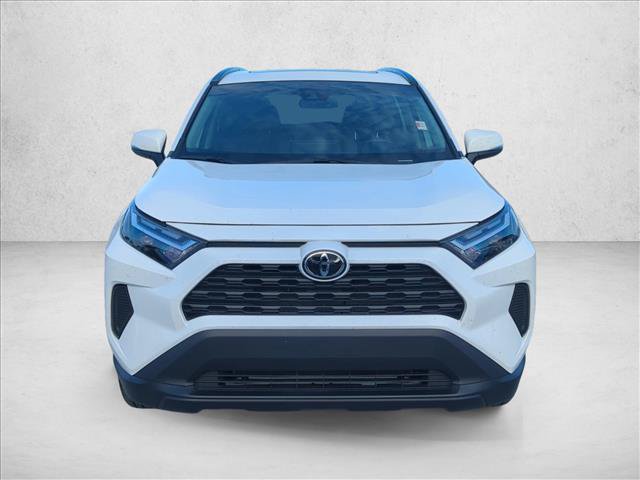 Used 2025 Toyota RAV4 XLE w/ Convenience Package FWD image 2